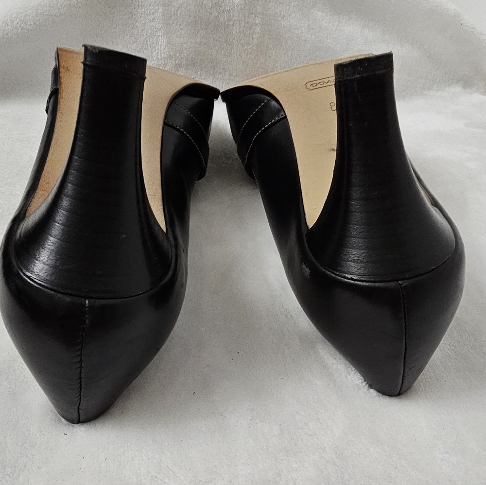 Coach Vintage Style Annabelle Black Leather Buckle Detail Classic Low Heel Pumps - Picture 11 of 15